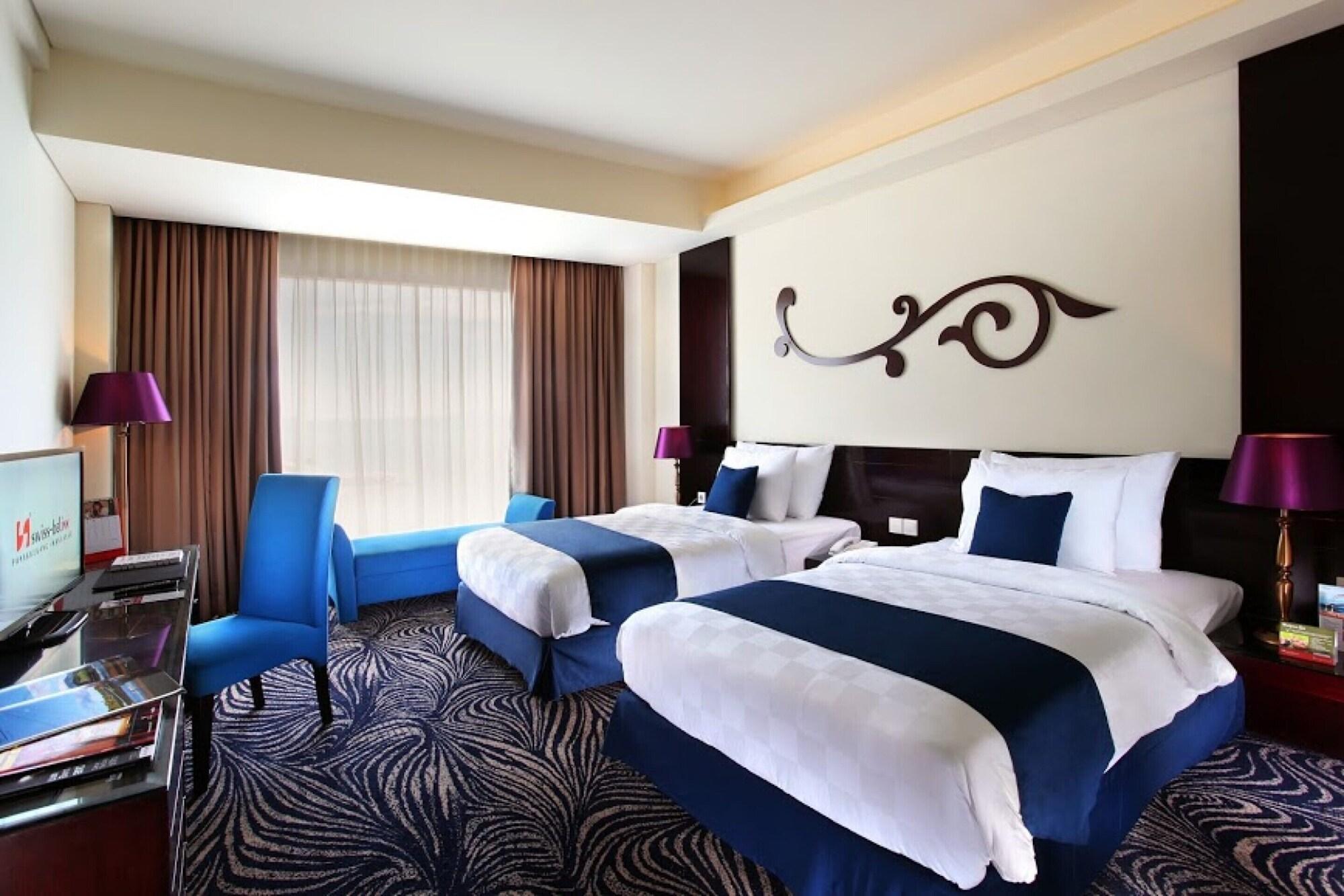 Swiss-Belhotel Silae Palu Exterior photo